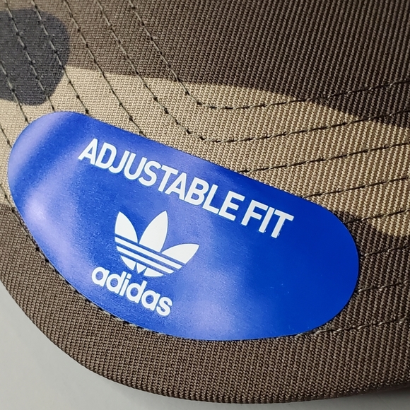 NWT ADIDAS Originals Dart Snapback Hat OSFA - Picture 7 of 7